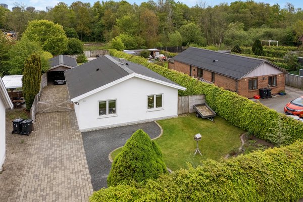 Ejendommen