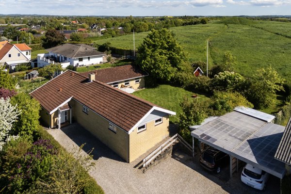 Ejendommen