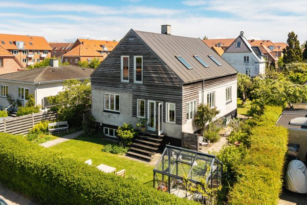 Ejendommen