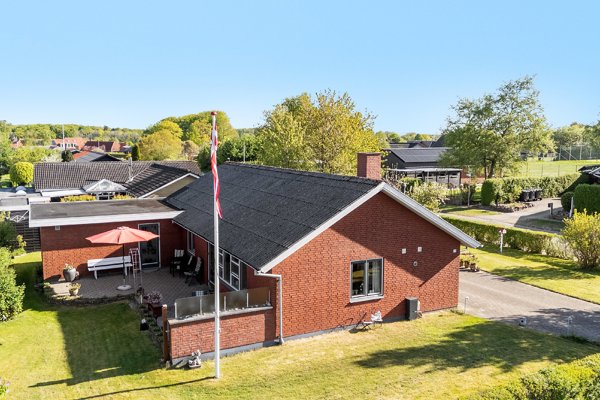 Ejendommen