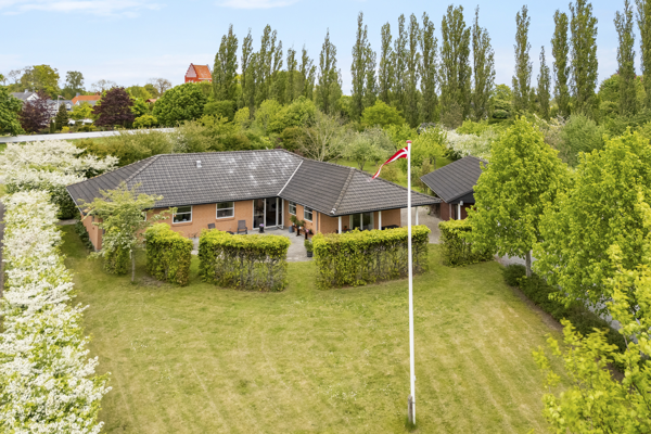 Ejendommen