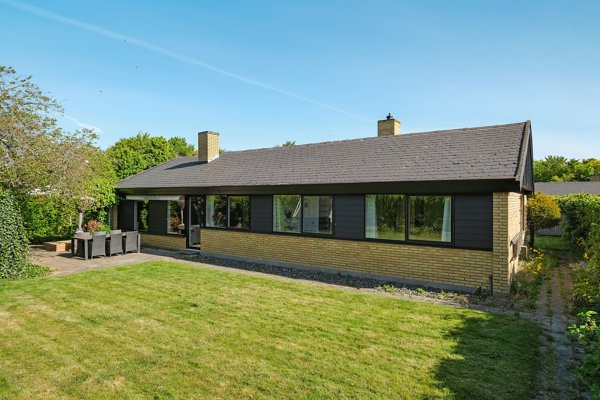 Ejendommen