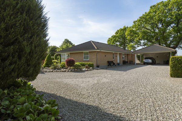 Ejendommen