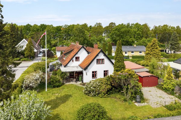 Ejendommen
