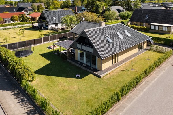 Ejendommen