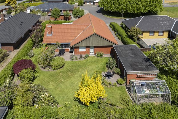 Ejendommen
