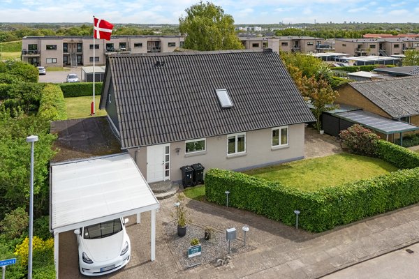 Ejendommen