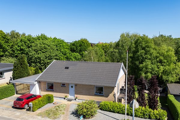 Ejendommen
