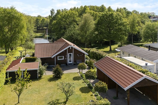 Ejendommen