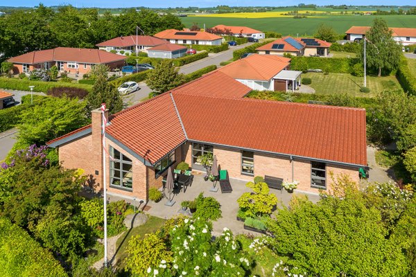 Ejendommen