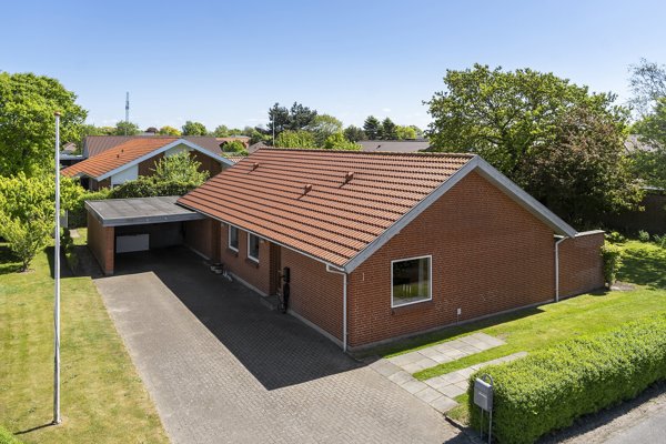 Ejendommen