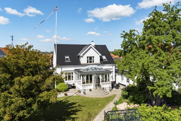 Ejendommen 
