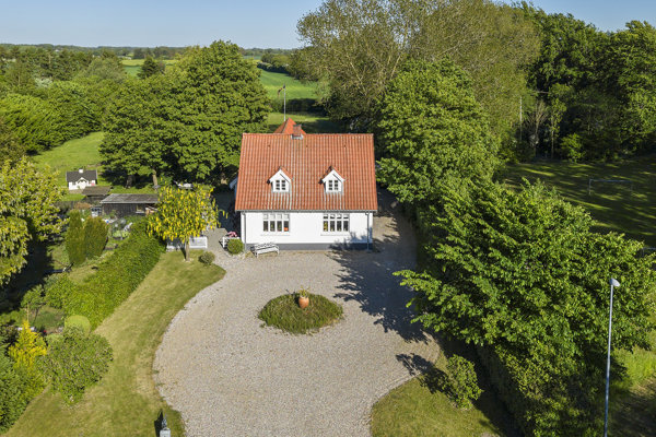 Ejendommen