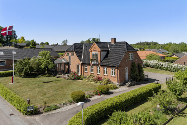 Ejendommen