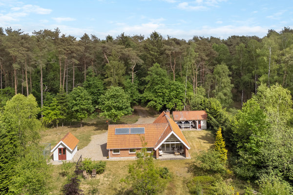 Ejendommen
