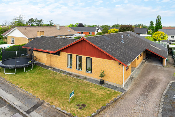 Ejendommen