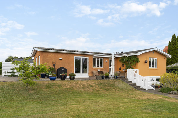 Ejendommen