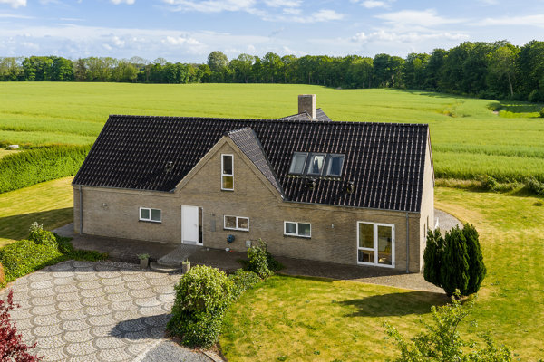 Ejendommen