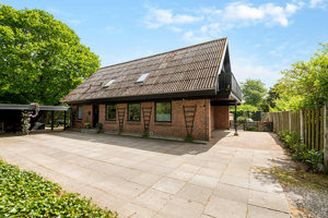 Ejendommen