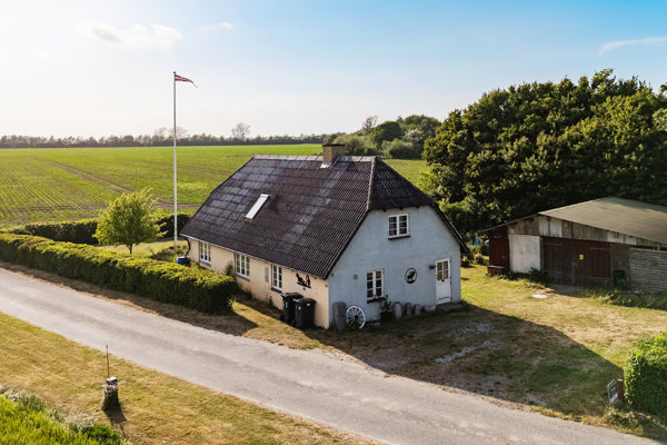 Ejendommen