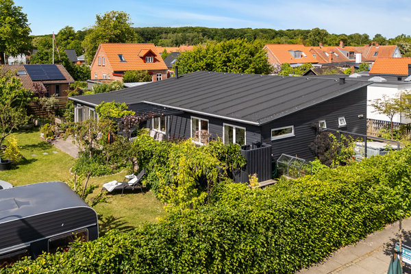 Ejendommen