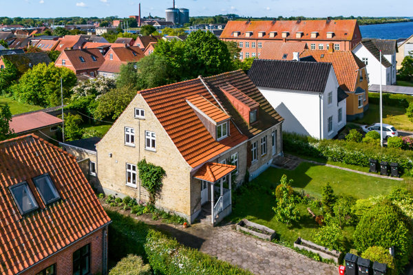 Ejendommen
