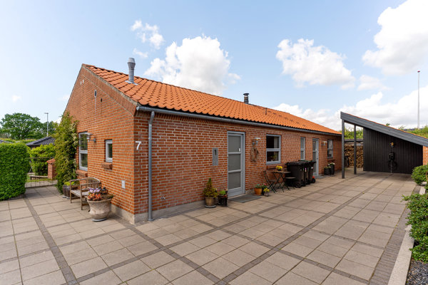 Ejendommen