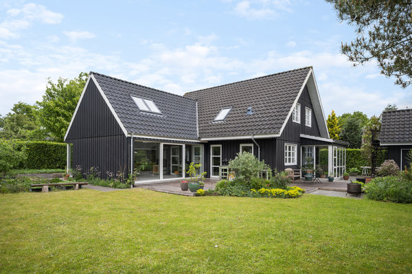 Ejendommen