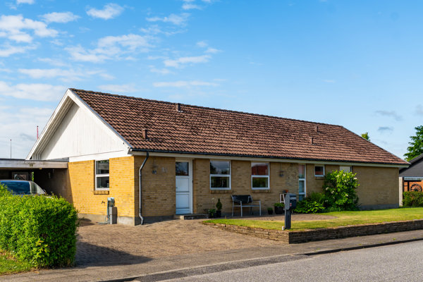 Ejendommen