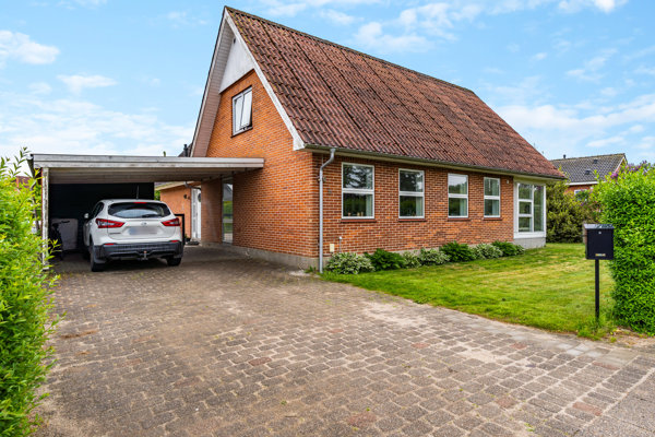 Ejendommen