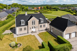 Ejendommen