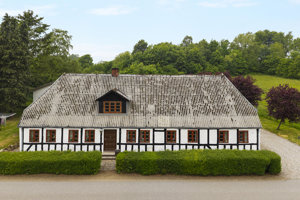 Ejendommen