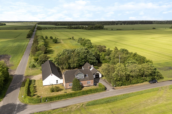 Ejendommen