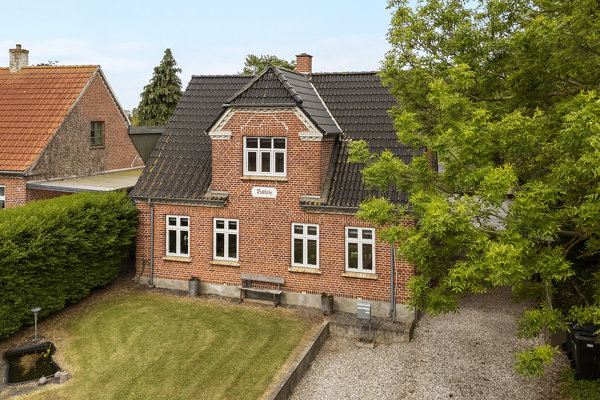 Ejendommen