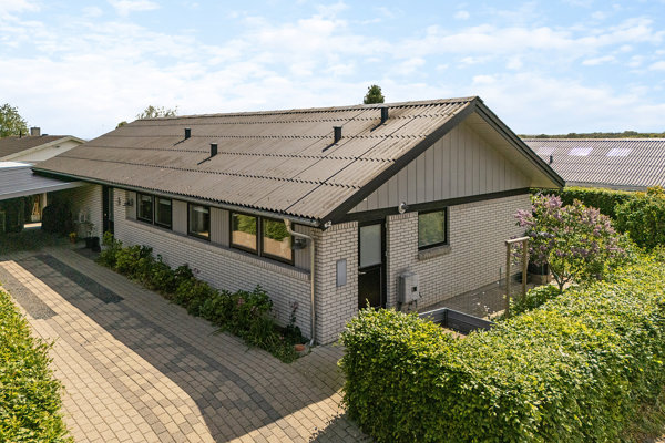 Ejendommen