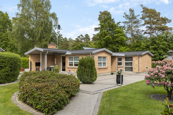 Ejendommen