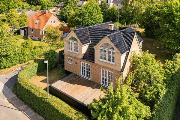 Ejendommen