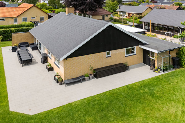 Ejendommen