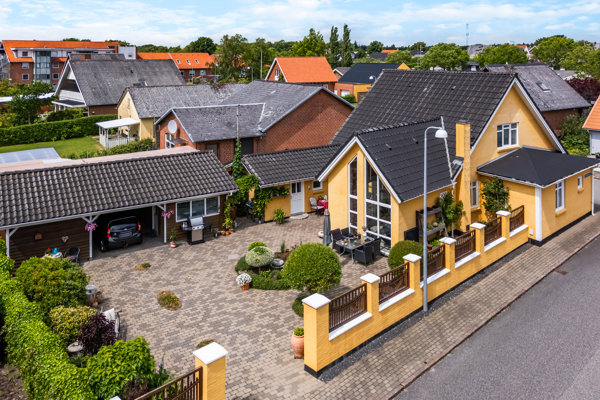 Ejendommen