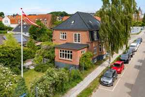 Ejendommen