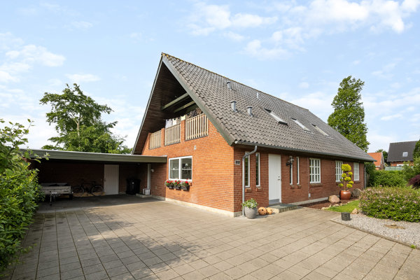 Ejendommen