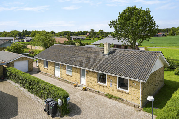 Ejendommen