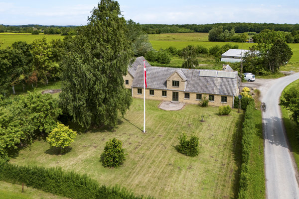 Ejendommen