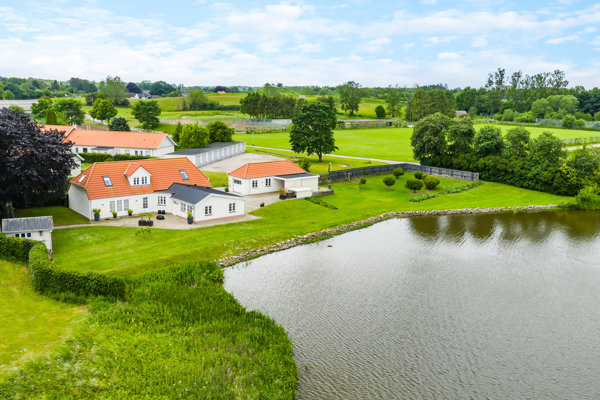 Ejendommen
