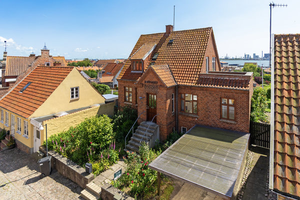 Ejendommen
