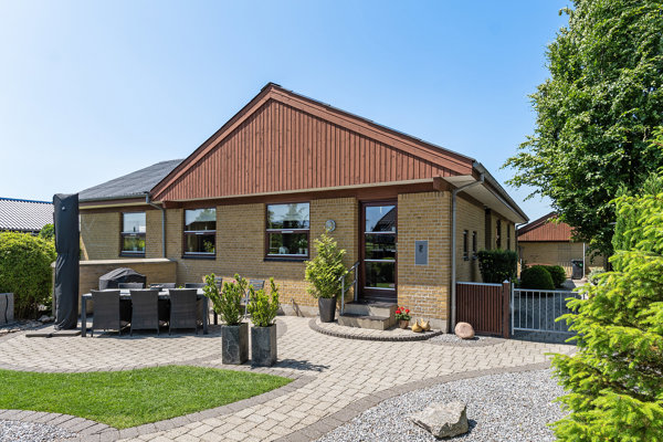 Ejendommen