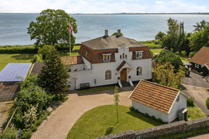 Ejendommen