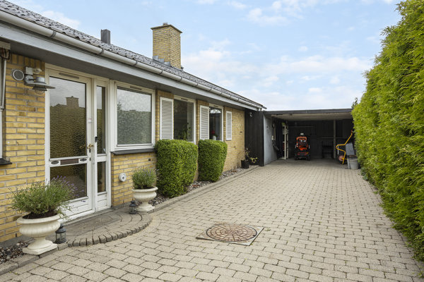 Indkørsel
