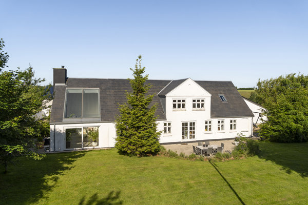 Ejendommen