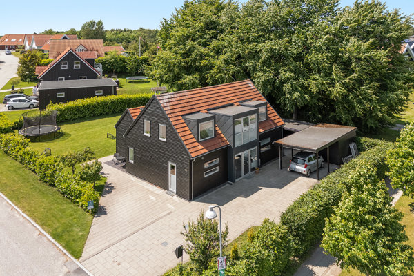 Ejendommen
